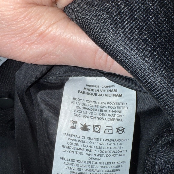 Nike Women's Varsity Jacket. Excellent Condition. Medium - Picture 10 of 11